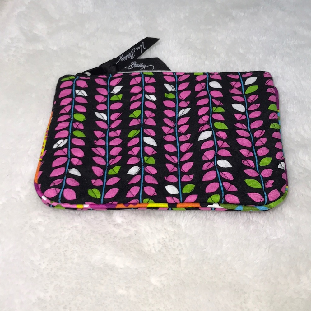 Small pouch